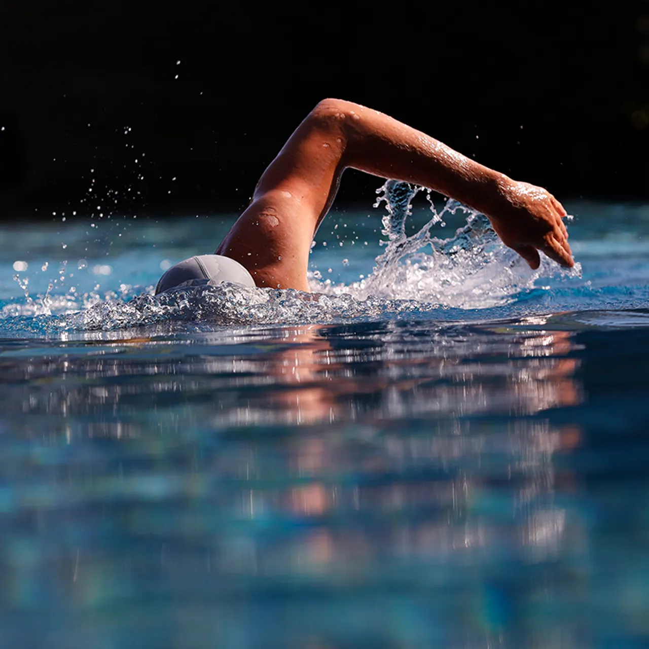 Kraul- und Rückenschwimmen